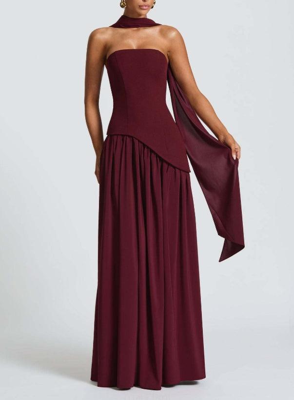 Daniela · Vestido largo con abertura
