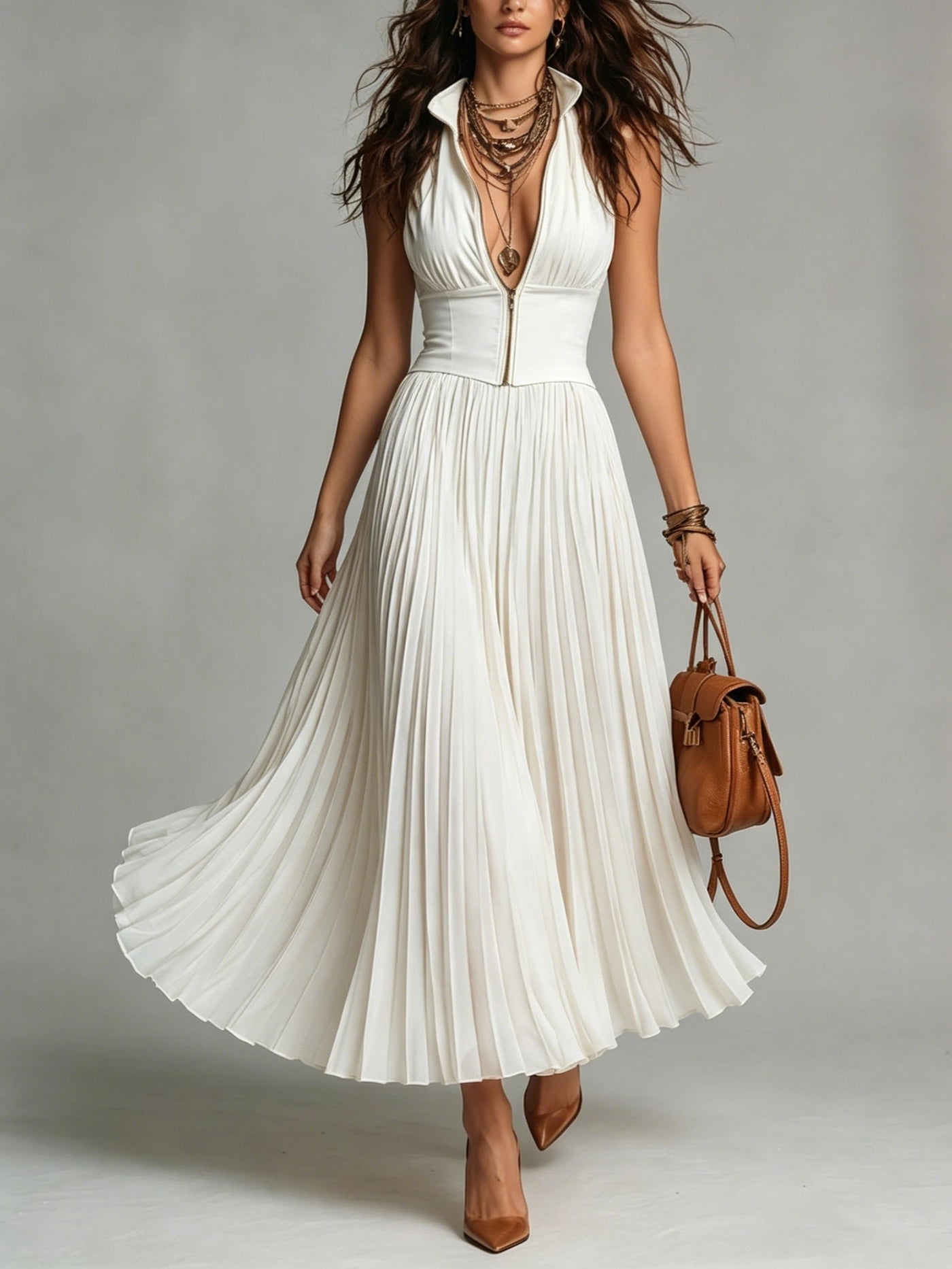 Valeria | Vestido maxi plisado de gasa con cuello alto